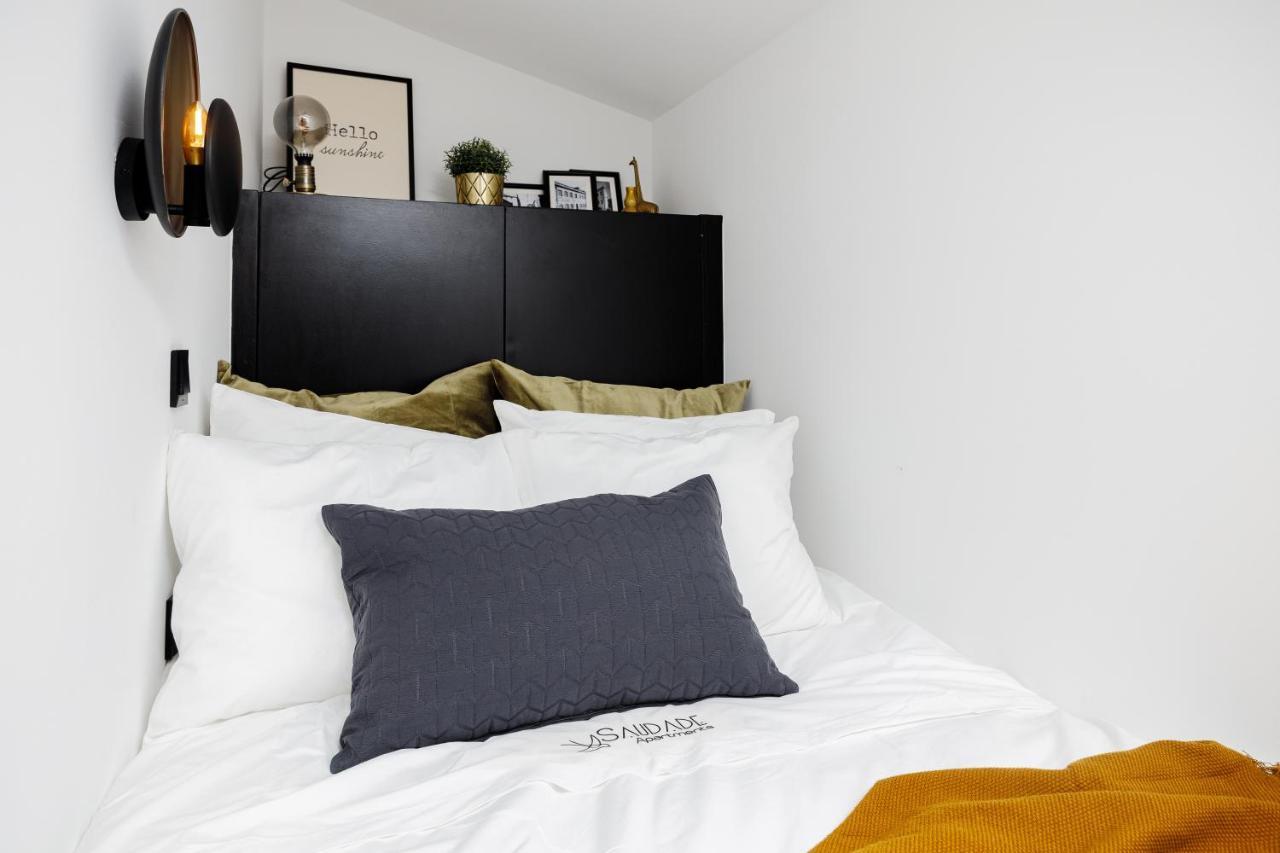 Saudade Micro Loft - Santos Apartment Lisbon Luaran gambar