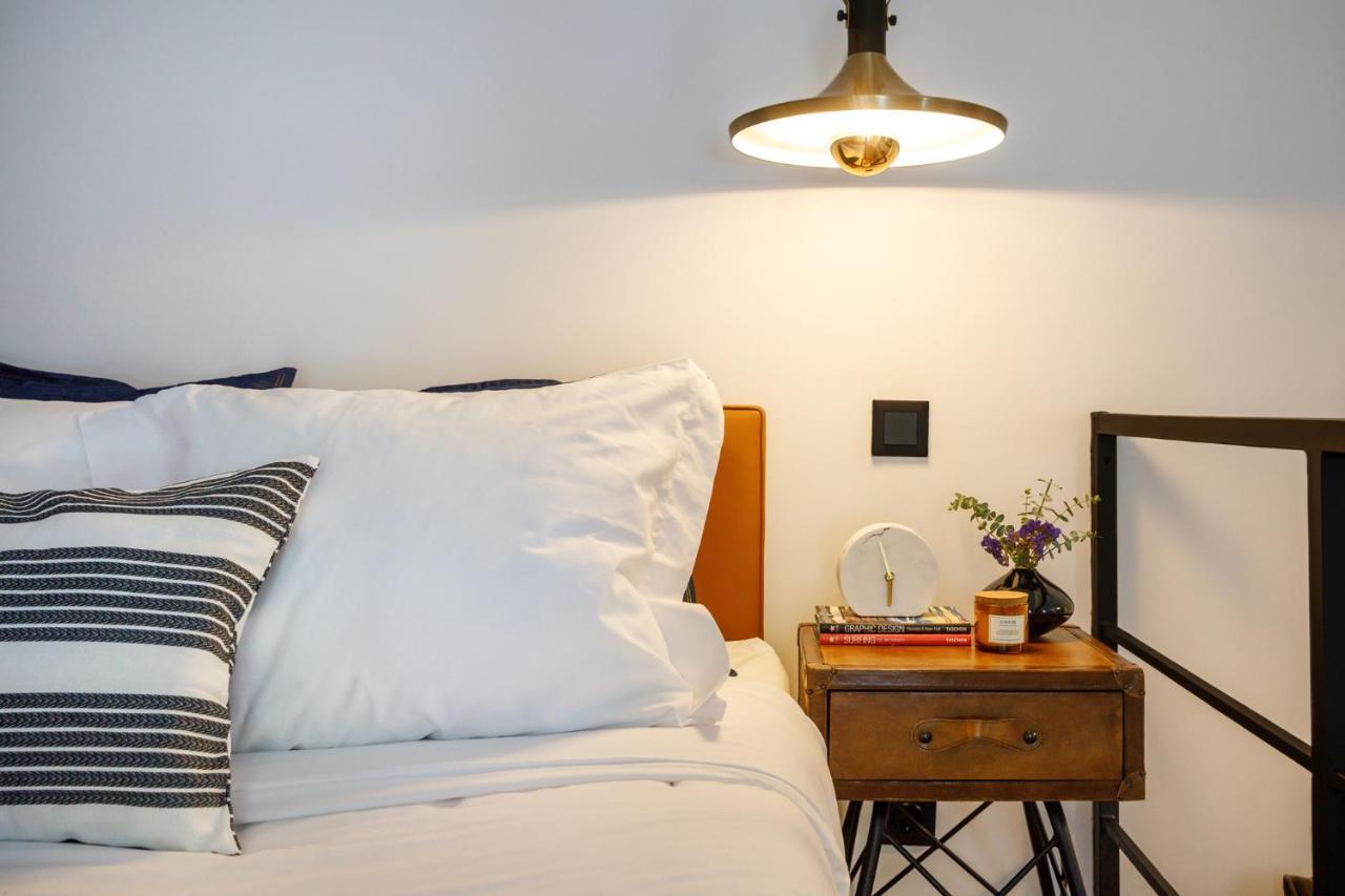 Saudade Micro Loft - Santos Apartment Lisbon Luaran gambar