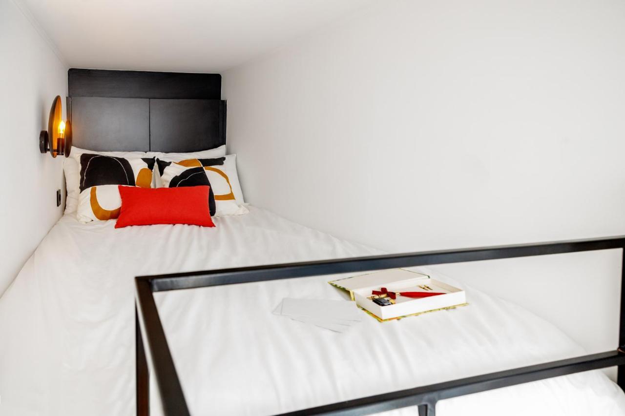Saudade Micro Loft - Santos Apartment Lisbon Luaran gambar